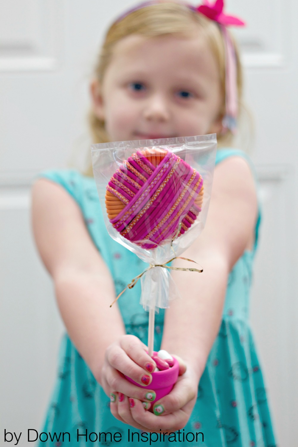 hair-tie-lollipop-2